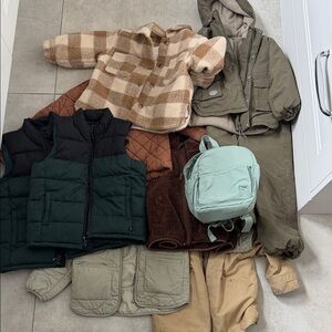 Bundle of boys outerwear sizes 3-5T